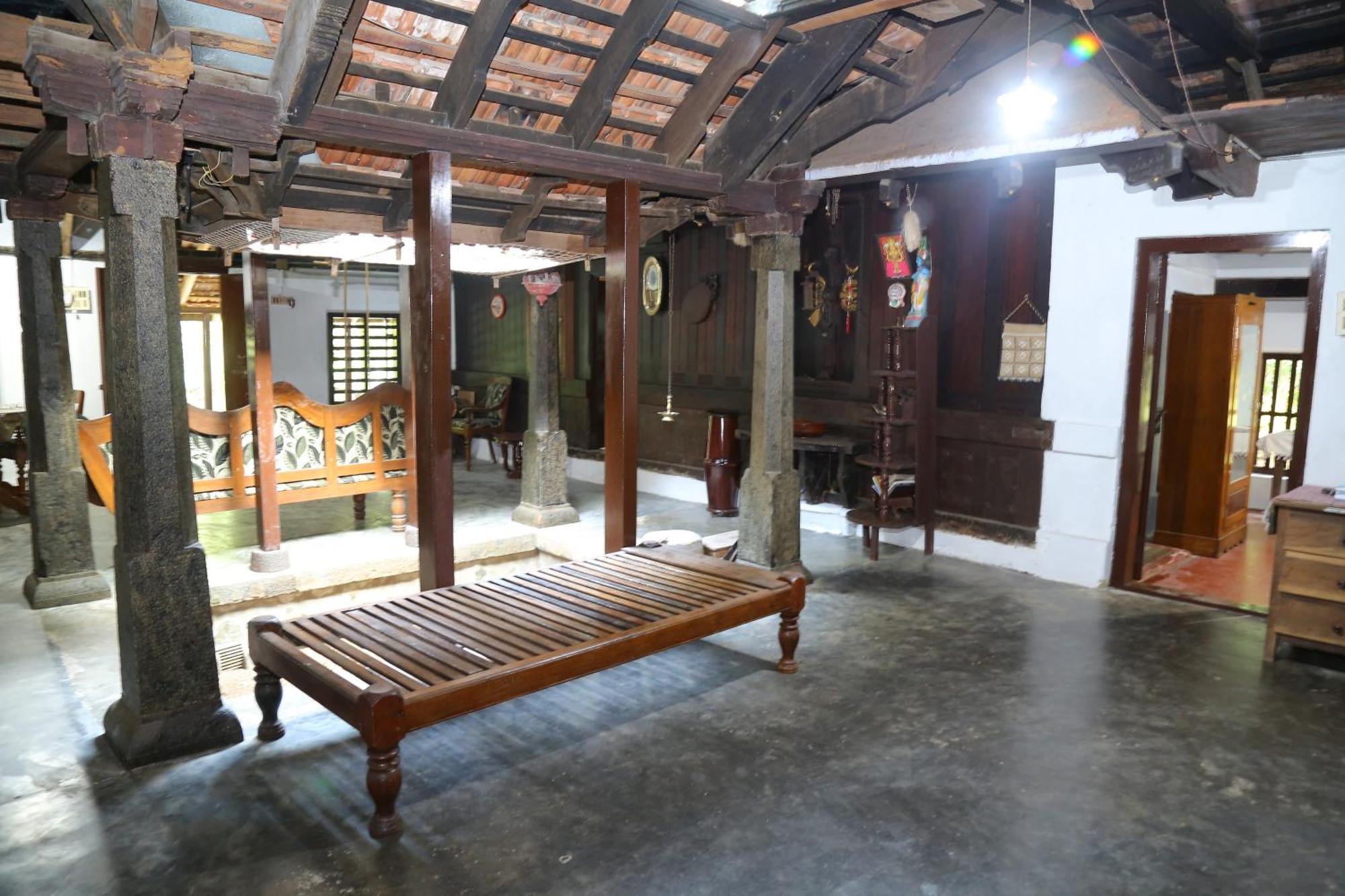 The Mana-Heritage Stay - Chengazhimattam Mana Kottayam Eksteriør bilde